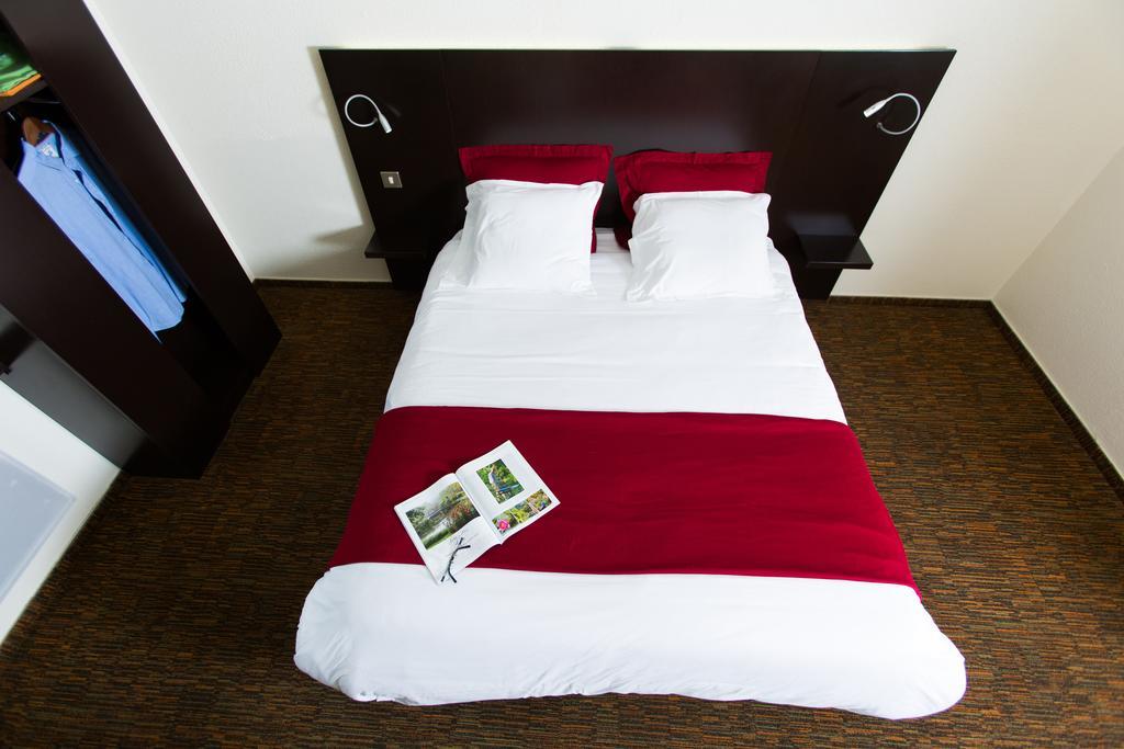 Hotel Akena Creil - Clermont Agnetz Bagian luar foto